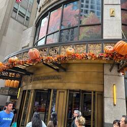 Hotel Intercontinental lobby door on Michigan Ave