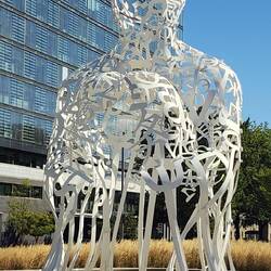 Roots (Source), Jaume Plensa