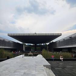 Nationalmuseum für Anthropologie Museo Nacional de Antropología