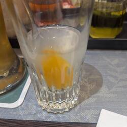 Ouzo mal anders - mit Pfirsichstück