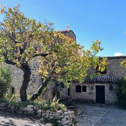 På "landsbytur" i Provence (Peyruis' bagland)