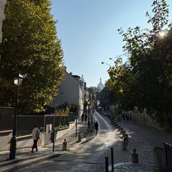 Montmartre street