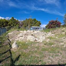 Eine der beiden kleinen Ausgrabungsstätten