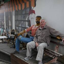 John's Turkey haircut endears him to a Bulgarian