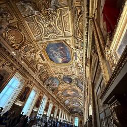 Ceiling of the room with the Crown Jewels