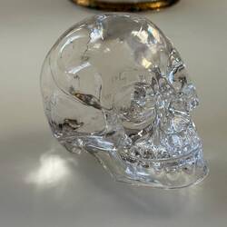 Crystal skull