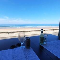 Esperando el almuerzo.