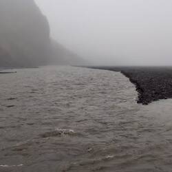 The really big rigs even go through Krossá.