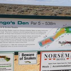 Nullarbor Roadhouse hole