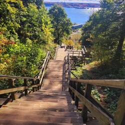 Cap-Blanc Stairs - 398 Stufen