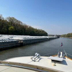 We pass a 12-barge tow with not a lot of the channel to spare
