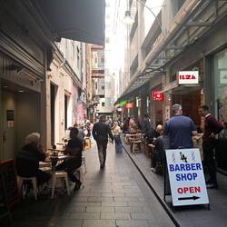 Die Gasse unseres Hotels