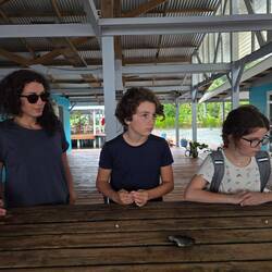 Attentifs aux explications