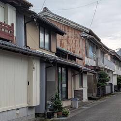Mugi street