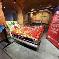 Anti Sowjetunion Demo-Fahrzeug genutzt von Exil Letten zur Unterstützung des Umsturz