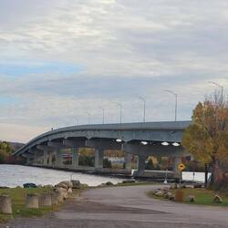 Grenville // Hawkesbury