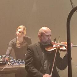 Puce Mary & Sinfonietta Cracovia