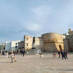 Otranto mit ihrer Festung um die Altstadt