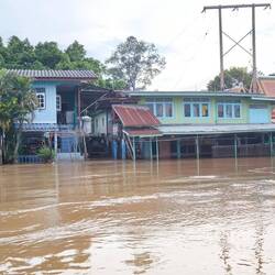 ein erschreckend hoher Wasserpegel