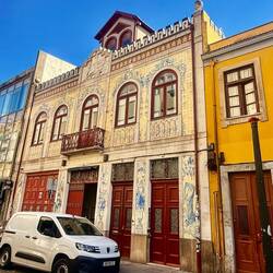 Une des jolies façades de Porto