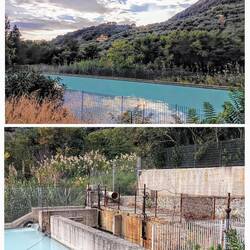 Een bad waarin water van de warmwaterbron wordt geloosd en afgetapt, ik denk voor de officiële Terme