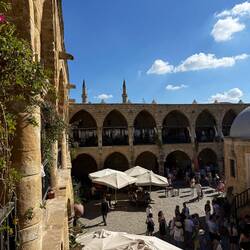 Inside the Büyük Han