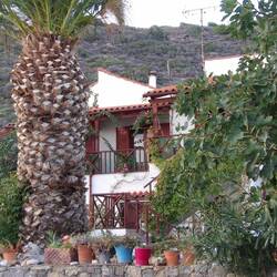 Haus am Straßenrand