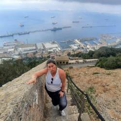 Próxima destino... a ver los monitos... obvio mas escaleras..