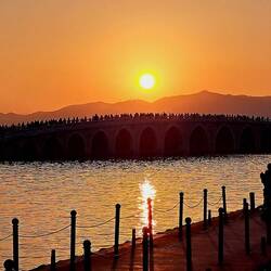 The sun just as we docked on the other side of the lake.