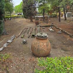 Clay Pipes Uses at Troy