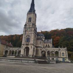 Die Basilique du Bois Chenu.