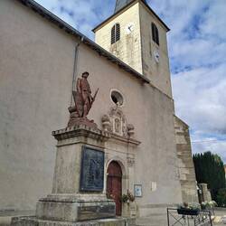 Die Kirche Saint Remy ist die Taufkirche von Jeanne d'Arc.