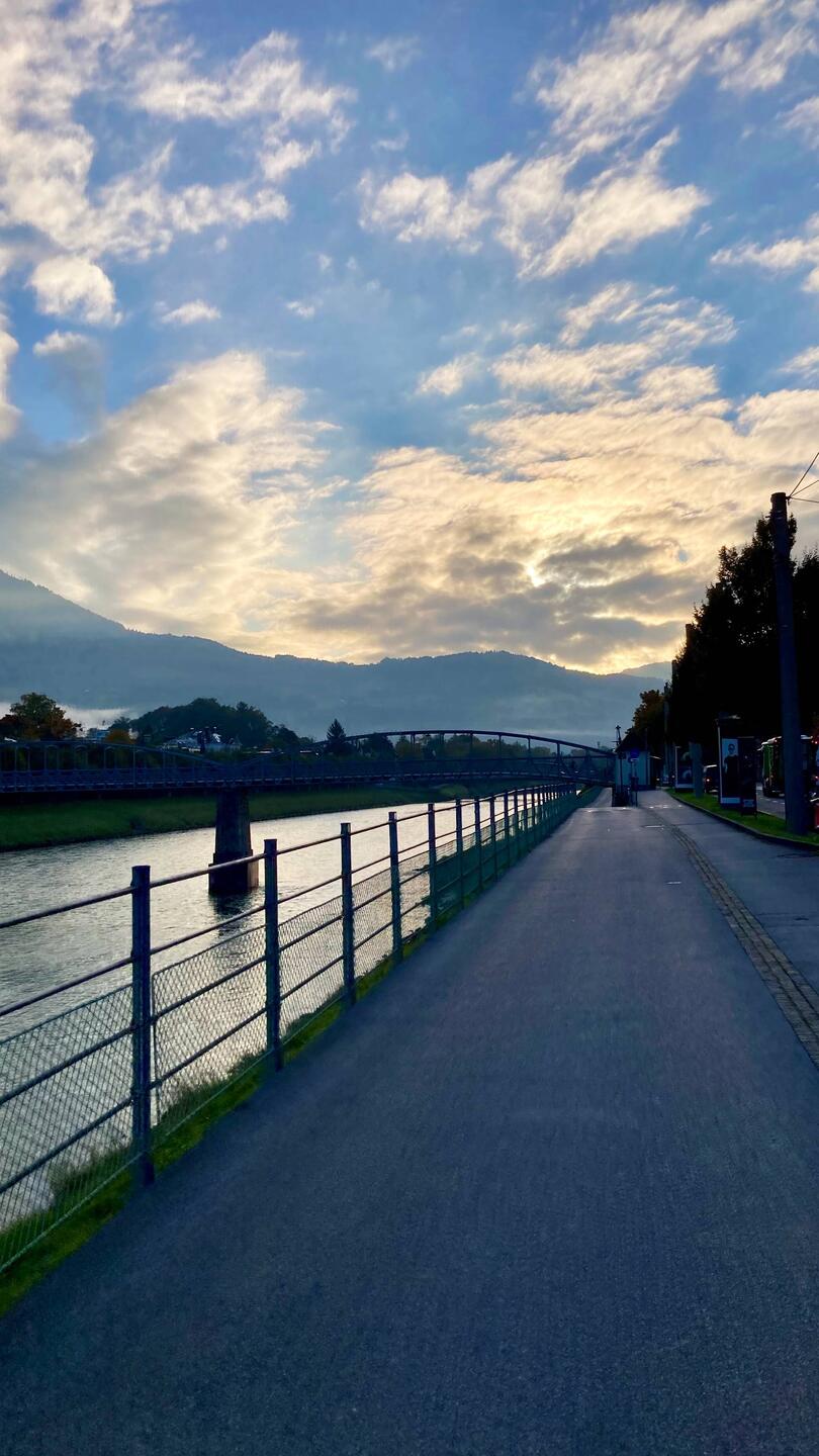 Morgenstimmung auf dem Tauernradweg aus Salzburg heraus