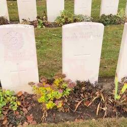 Tyne Cot. Note how many are unknown also one is a sailor, they were desperate for troops