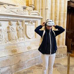 Virtual Reality Show, unglaublich gemacht - Corina verlor buchstäblich den Boden unter den Füßen 😵‍💫