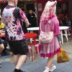 So fällt man jedenfalls auf