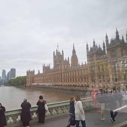 Royal palace in London where the King lives