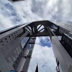 Umeda-Sky-Building (173 m hoch)