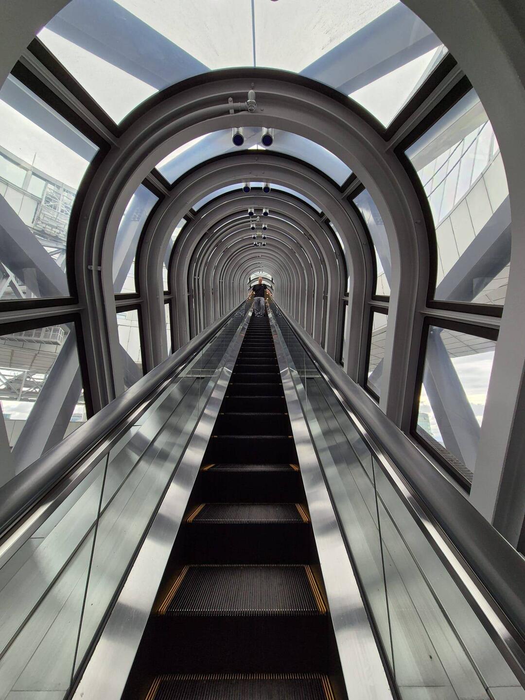 Rolltreppe im 40. Stock