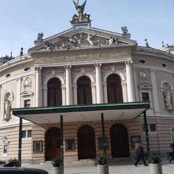 Oper