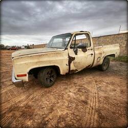 Ein 1982er Chevrolet C10 Square Body