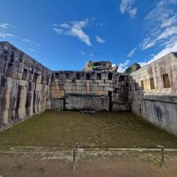 Nicht fertiggestellter Tempel