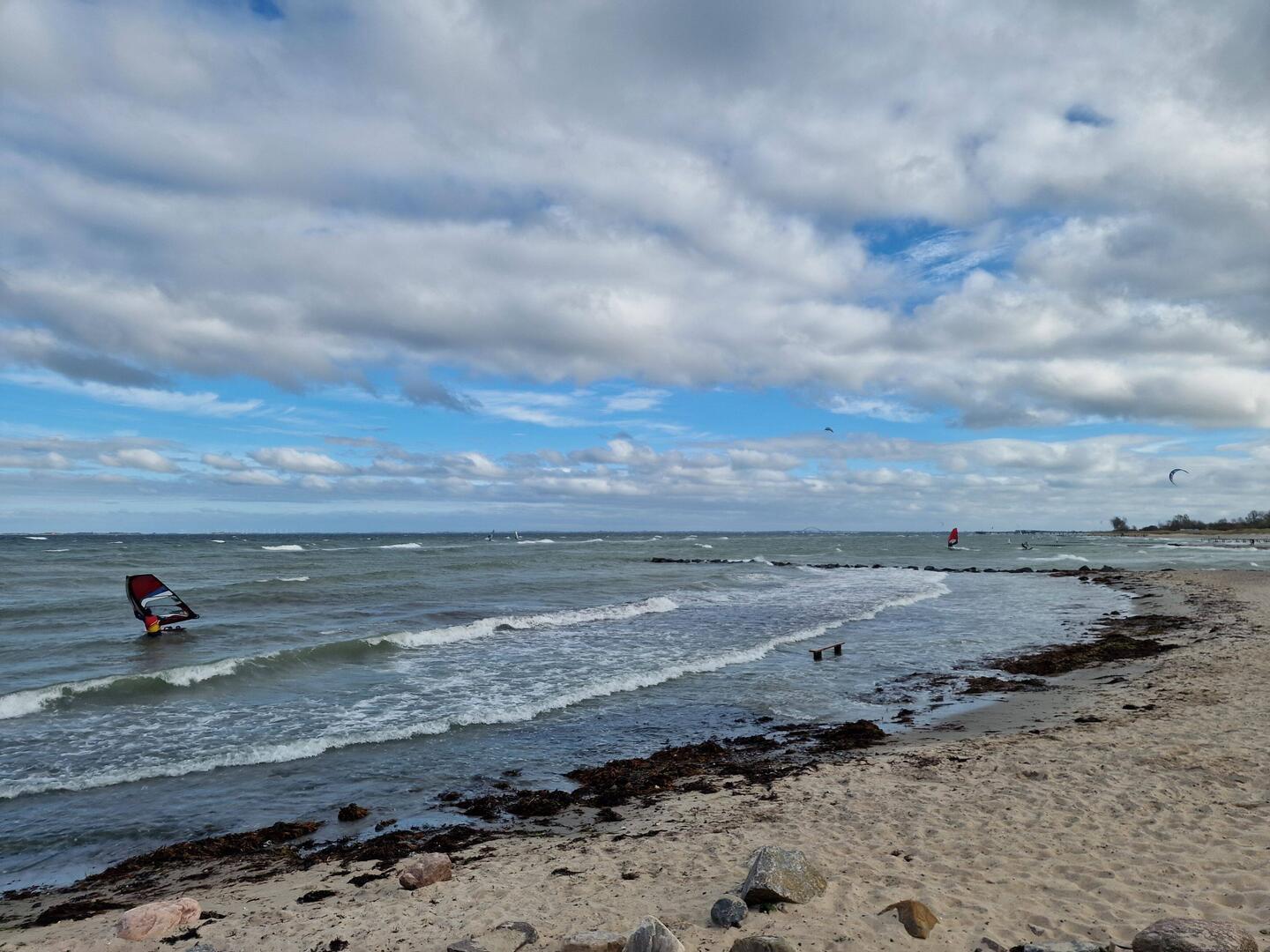 Erste Erkundung mit dem Fahrrad am Strand von Heiligenhafen