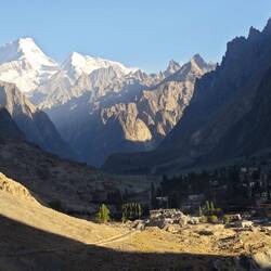 Kanday mit dem Masherbrum im Hintergrund