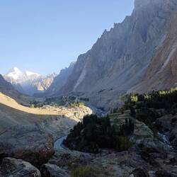 Kanday in der aufgehenden Sonne