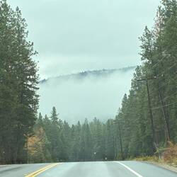 Die Berge verschwinden im Dunst – Abschiedsstimmung pur.