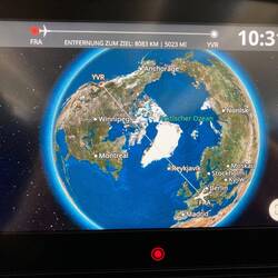 Der Flugweg nach Vancouver auf der digitalen Weltkugel.