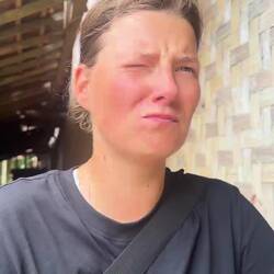 Nicht wissen was es ist, aber hauptsache alles kosten 🤪