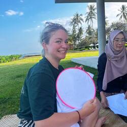 Blumen mit Bleistift vorgemalt – Xenias waren wirklich schön 😬