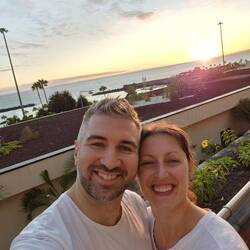 2 müde, aber glückliche Cuties